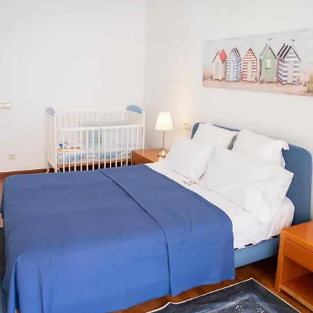 Apartment Espacioso Atico Con Piscina En Sagaro