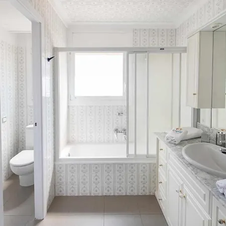 Apartment Espacioso Atico Con Piscina En Sagaro