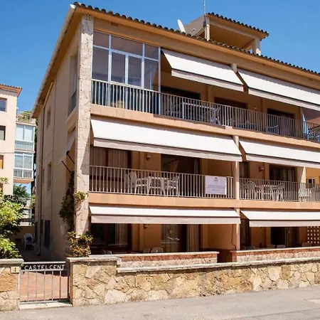 Espacioso Atico Con Piscina En Sagaro