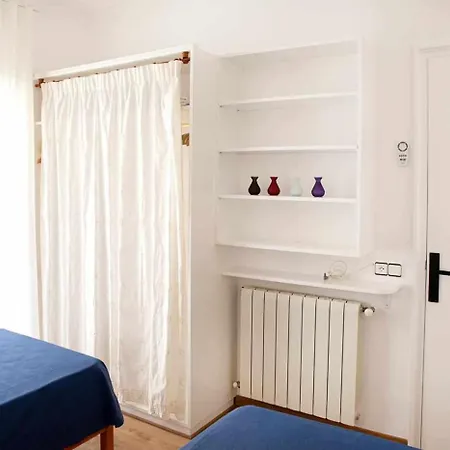 Espacioso Atico Con Piscina En *